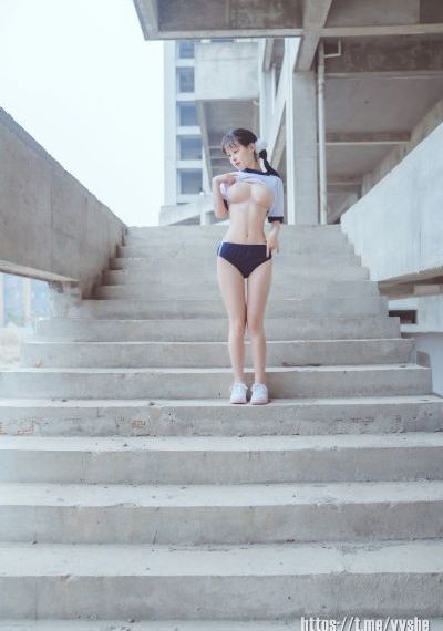 热情的女邻居在线观看_剧情片免费高清观看