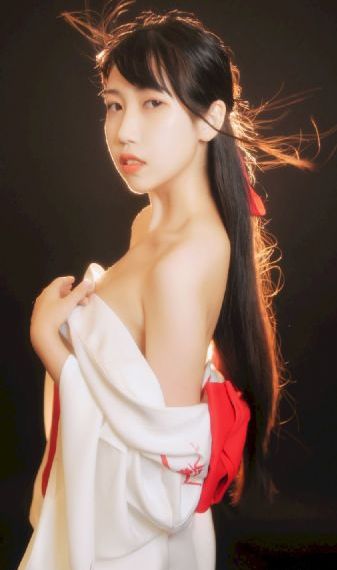 合租的秘密_国产剧超清在线观看