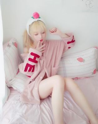 年轻的姨_BD高清在线观看